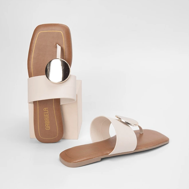 Rasteira Gabriela Tira em T Enfeite Off White