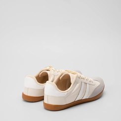 Tênis Casual Feminino Penélope Detalhe Recorte Nobuck Bege & Cinza
