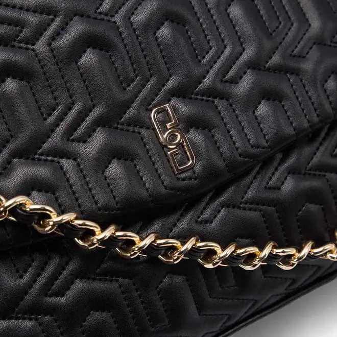 Bolsa Envelope Média Gabriela Monograma Preto