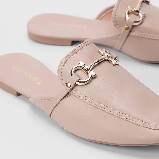 Mule Feminino Penélope Enfeite Metalizado Nude