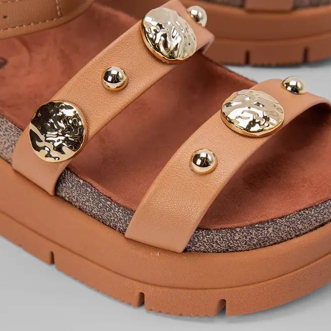 Sandália Flatform Moleca Aplicação Esferas Caramelo