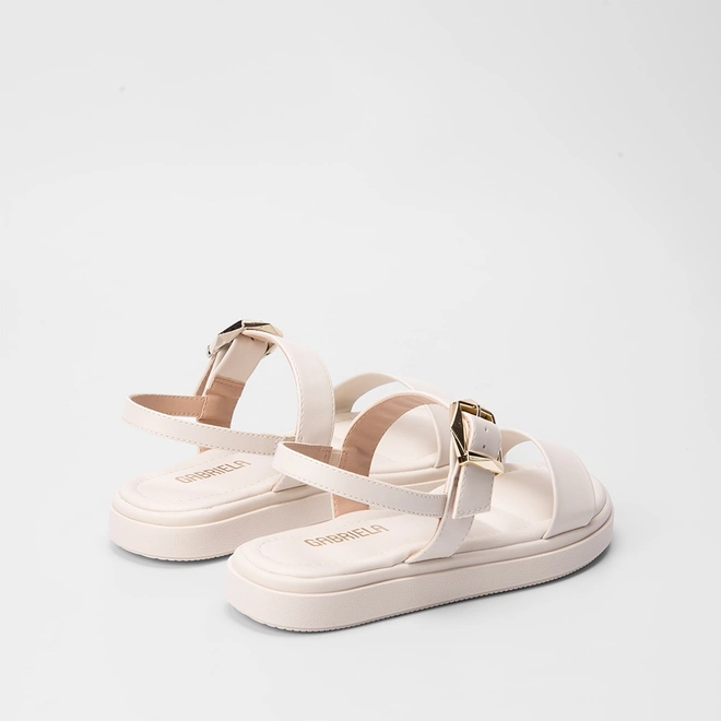 Sandália Papete Gabriela Fivela Estilizada Off White