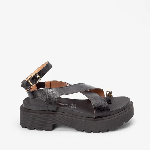 Sandália Vizzano Plataforma Tiras Cruzadas Bold Preto