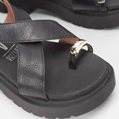 Sandália Vizzano Plataforma Tiras Cruzadas Bold Preto