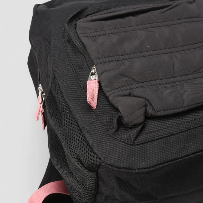 Mochila Wilson Esportiva Bolso Frontal Acolchoado Detalhe Rosa & Preto