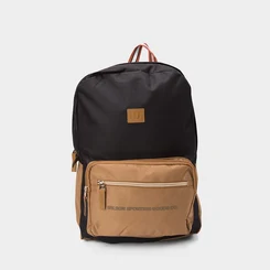 Mochila Wilson Bolso Frontal Basic Caramelo & Preto