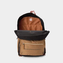 Mochila Wilson Bolso Frontal Basic Caramelo & Preto