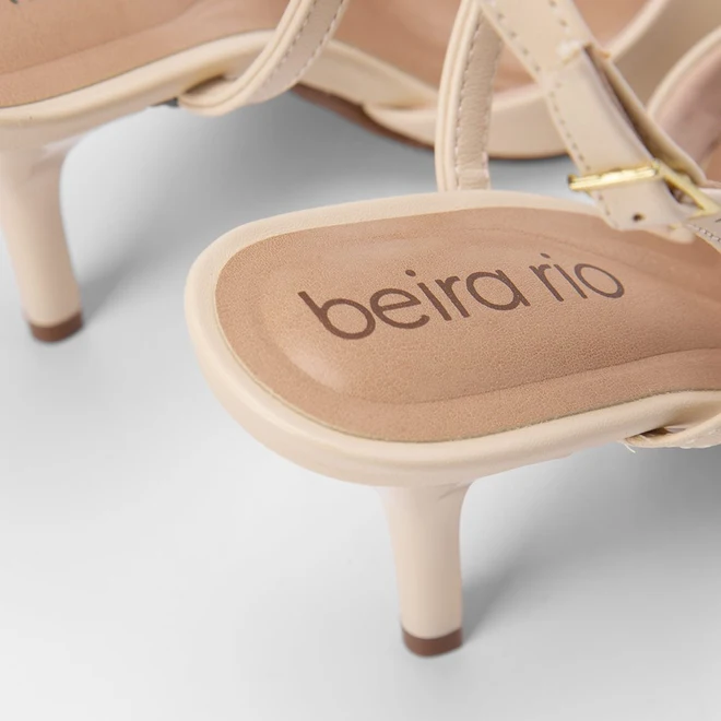 Scarpin Slingback Beira Rio Salto Fino Fivelas Bege