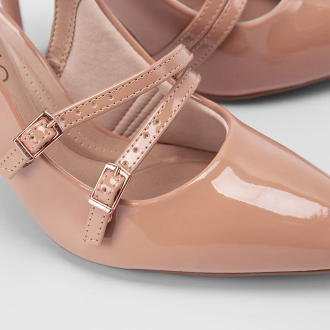 Scarpin Slingback Beira Rio Salto Fino Fivelas Verniz Nude
