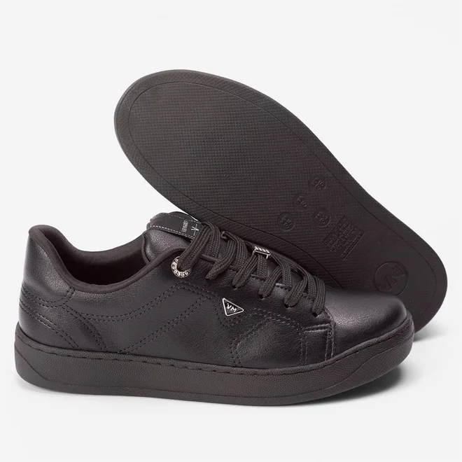Tênis Via Marte Casual Feminino Aplicação Ilhós Strass Preto