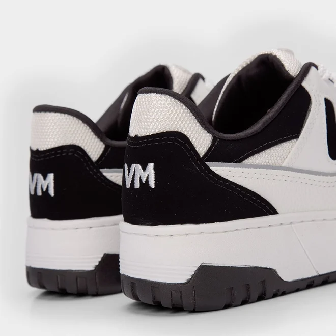 Tênis Via Marte Feminino Flatform Recortes Nobuck Preto & Branco