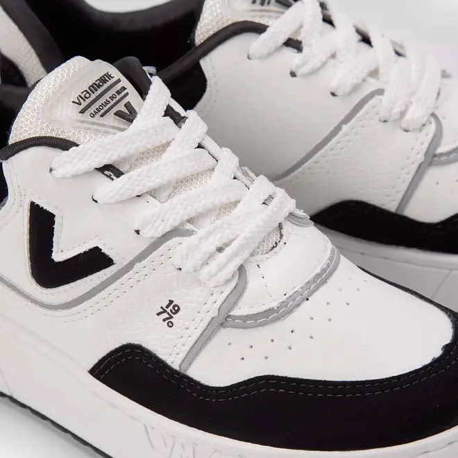Tênis Via Marte Feminino Flatform Recortes Nobuck Preto & Branco