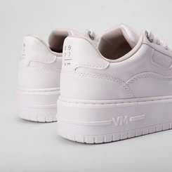 Tênis Via Marte Feminino Flatform Ilhós Strass Branco