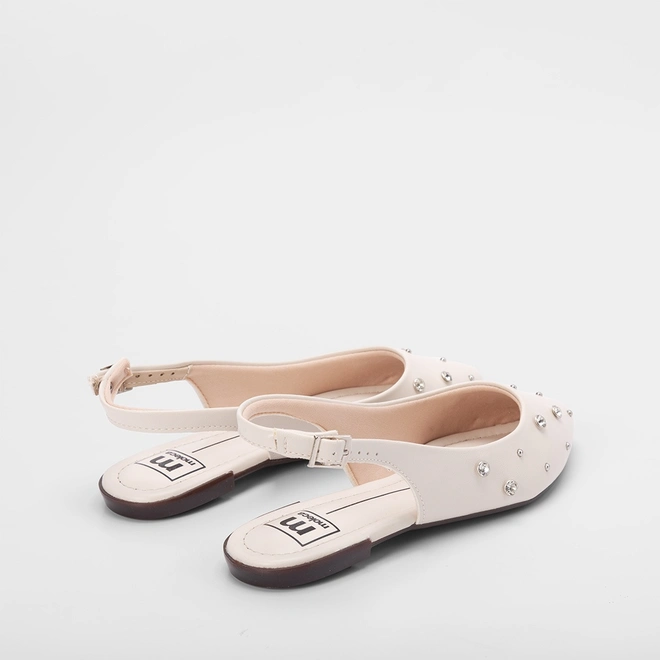 Sapatilha Slingback Moleca Rebite & Strass Off White