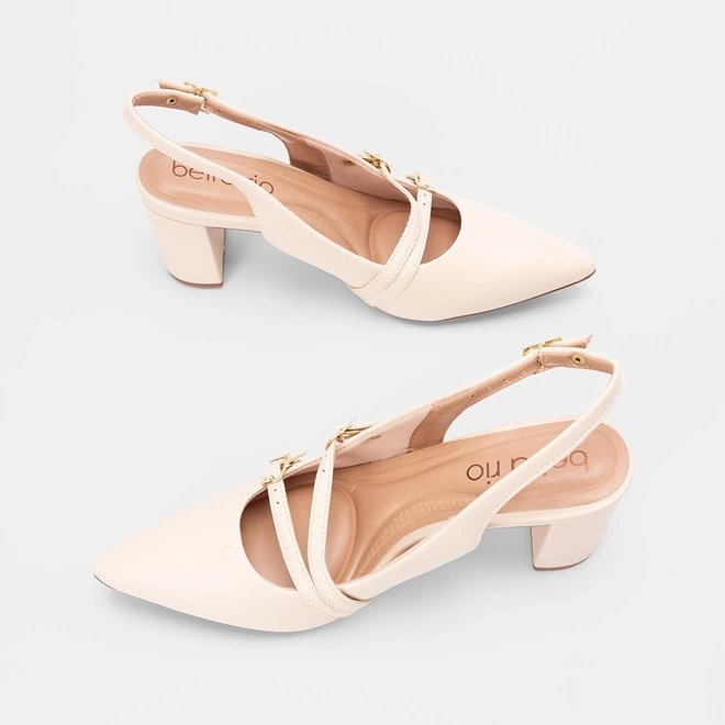 Scarpin Slingback Beira Rio Fivelas Duplas Off White