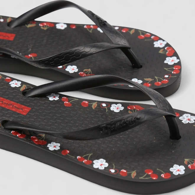 Chinelo Ipanema Day Vermelho & Preto