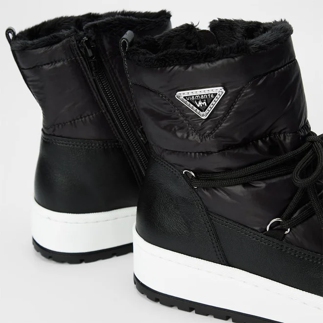 Bota Via Marte Trekki Pelucia Preto