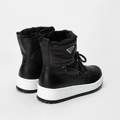 Bota Via Marte Trekki Pelucia Preto