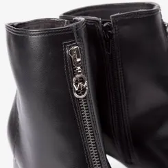 Ankle Boot Via Marte Detalhe Ziper Frontal Preto