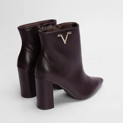 Ankle Boot Via Marte Couro Logo Lateral Marrom