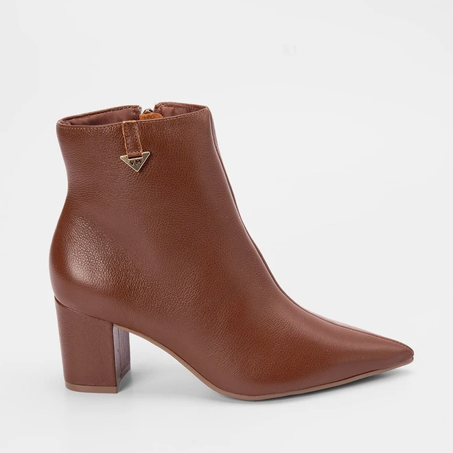 Ankle Boot Via Marte Couro Detalhe Lateral Marrom