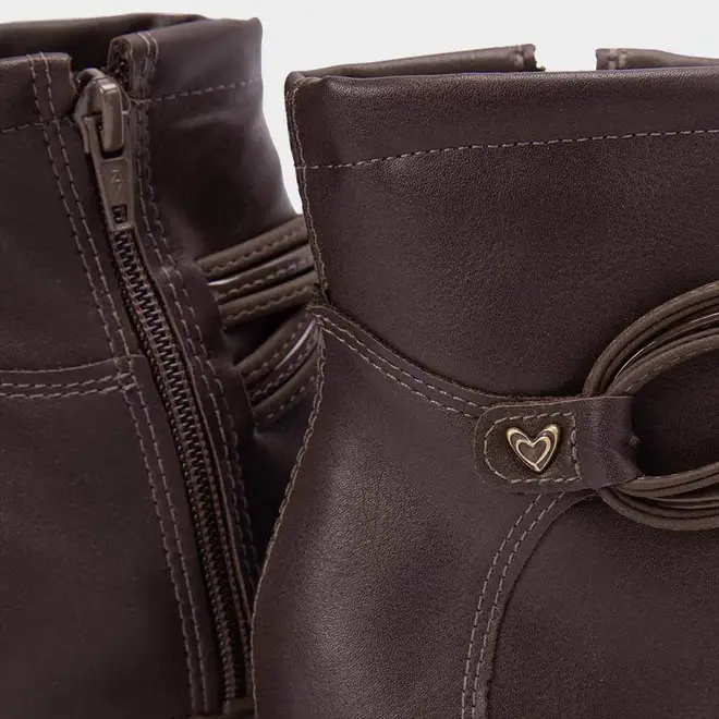Ankle Boot Mississipi Detalhe Tiras Cruzadas Marrom