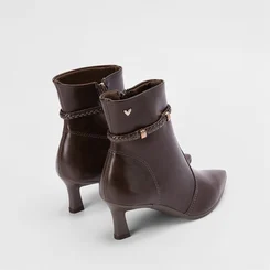 Bota Social Mississipi Salto Médio Tira Tressê Marrom