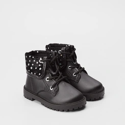 Bota Coturno Bebê Molekinha Dobrável Detalhe Estrela Peluciada Preto
