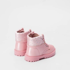 Bota Coturno Bebê Molekinha Dobrável Detalhe Estrela Peluciada Rosa