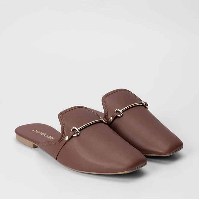 Mule Penélope Detalhe Fivela Marrom