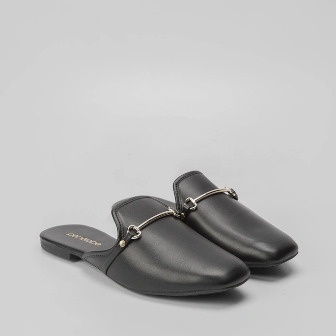 Mule Penélope Fivela Slim Preto