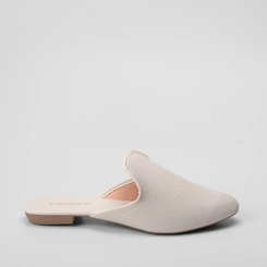 Mule Feminino Penélope Perfuros Off White