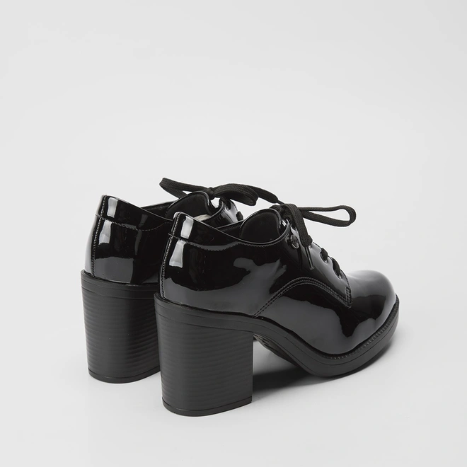 Sapato Oxford Quiz Verniz Preto