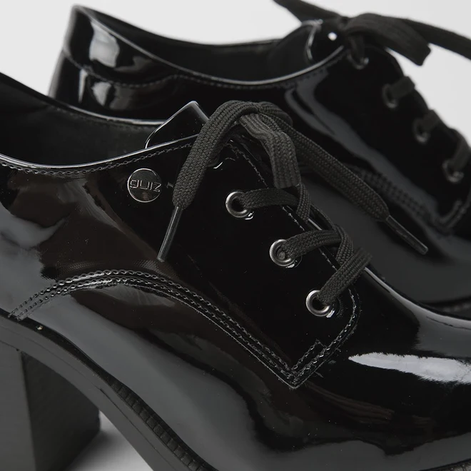 Sapato Oxford Quiz Verniz Preto