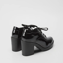 Sapato Oxford Quiz Verniz Preto