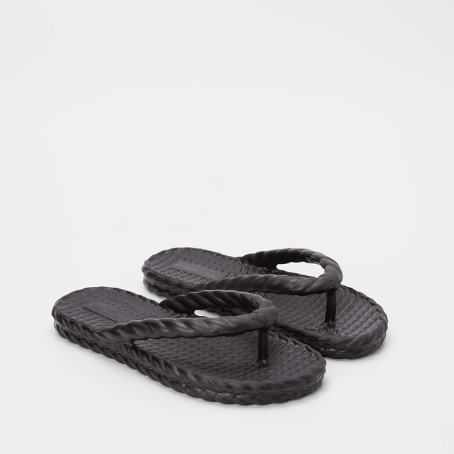 Chinelo Gabriela Textura Tressê Preto