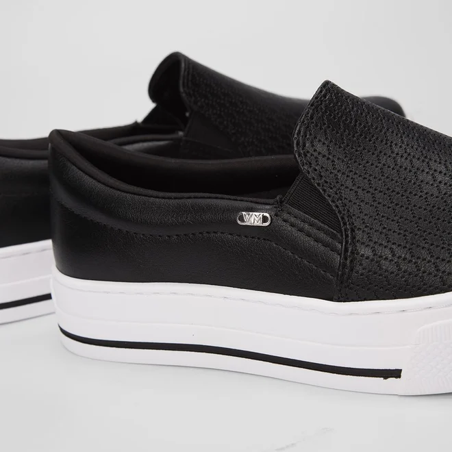 Slip On Via Marte Flatform Texturizado Preto
