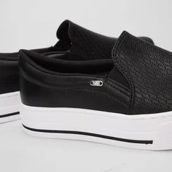 Slip On Via Marte Flatform Texturizado Preto