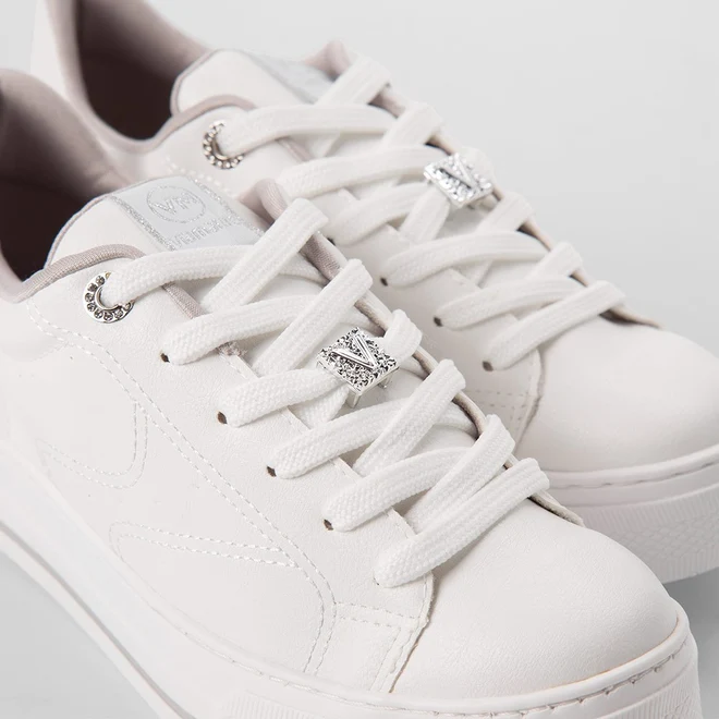Tênis Casual Feminino Via Marte Flatform Aplicação Logo Branco
