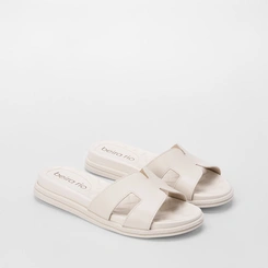 Rasteira Papete Beira Rio Tiras Vazadas Off White