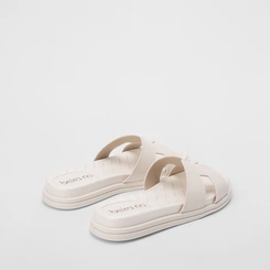 Rasteira Papete Beira Rio Tiras Vazadas Off White