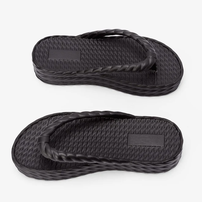 Chinelo Gabriela Flatform Textura Tressê Preto