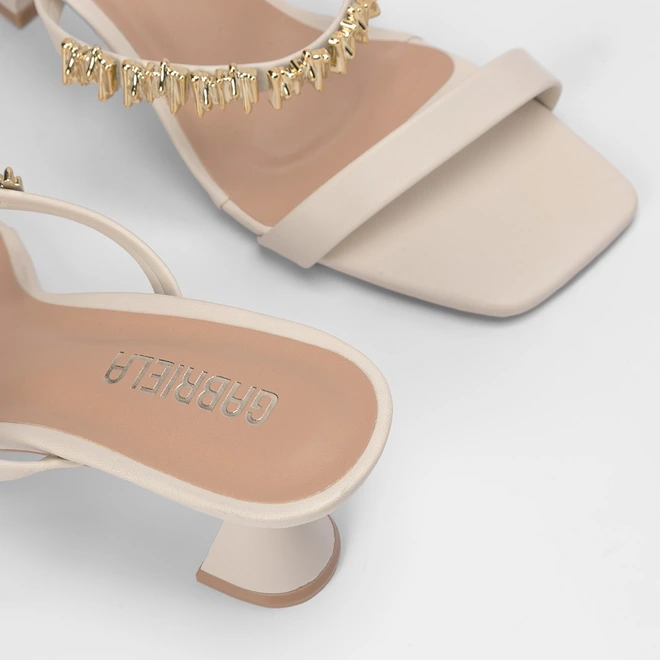 Tamanco Feminino Gabriela Salto Taça Aplicação Estilizada Off White