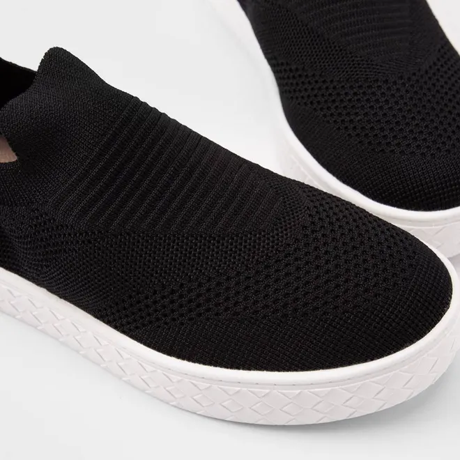 Slip On Feminino Moleca Knit Calce Fácil Preto