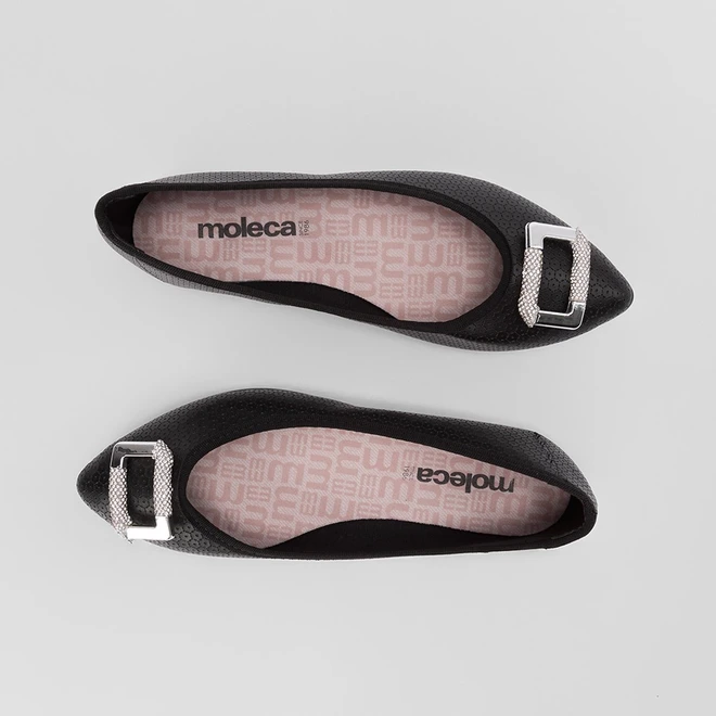 Sapatilha Moleca Texturizada Enfeite Strass Preto