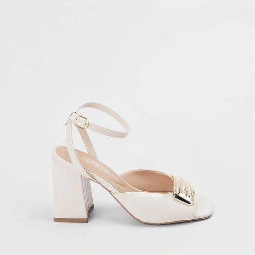 Sandália Gabriela Salto Alto Decote & Enfeite Off White