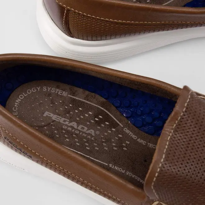 Mocassim Pegada Perfuros Marrom