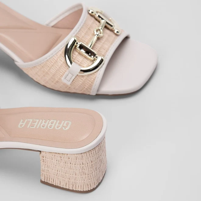 Tamanco Gabriela Textura Ráfia Aplicação Off White