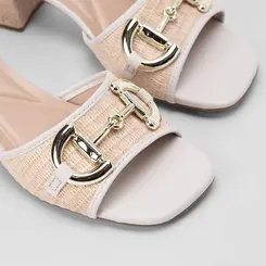 Tamanco Gabriela Textura Ráfia Aplicação Off White