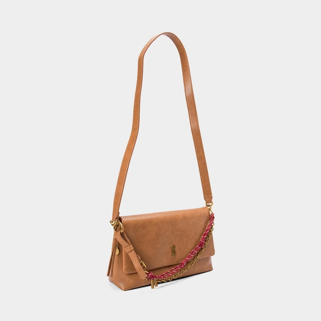 Bolsa Envelope Gabriela Média Alça Corrente & Corda Caramelo